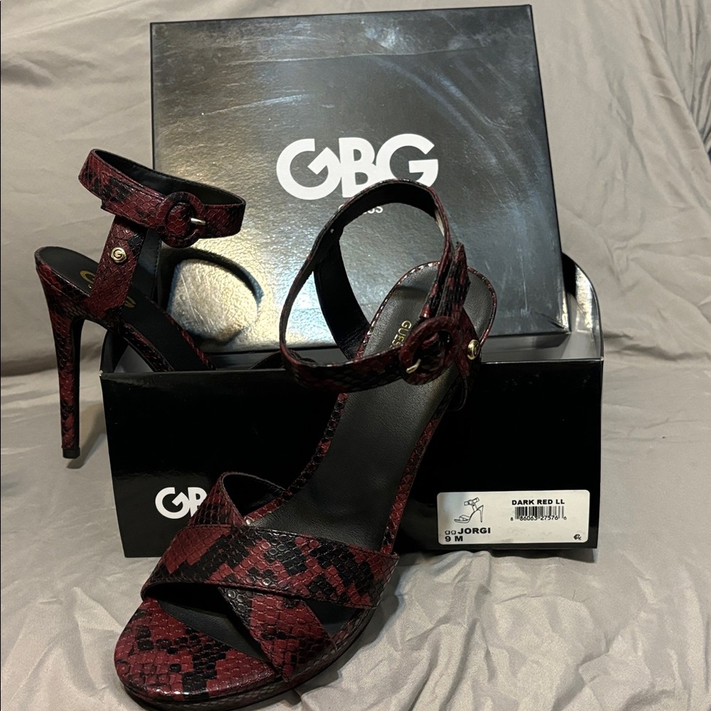 GBG Guess Maroon and Black Snakeskin Platform Heels